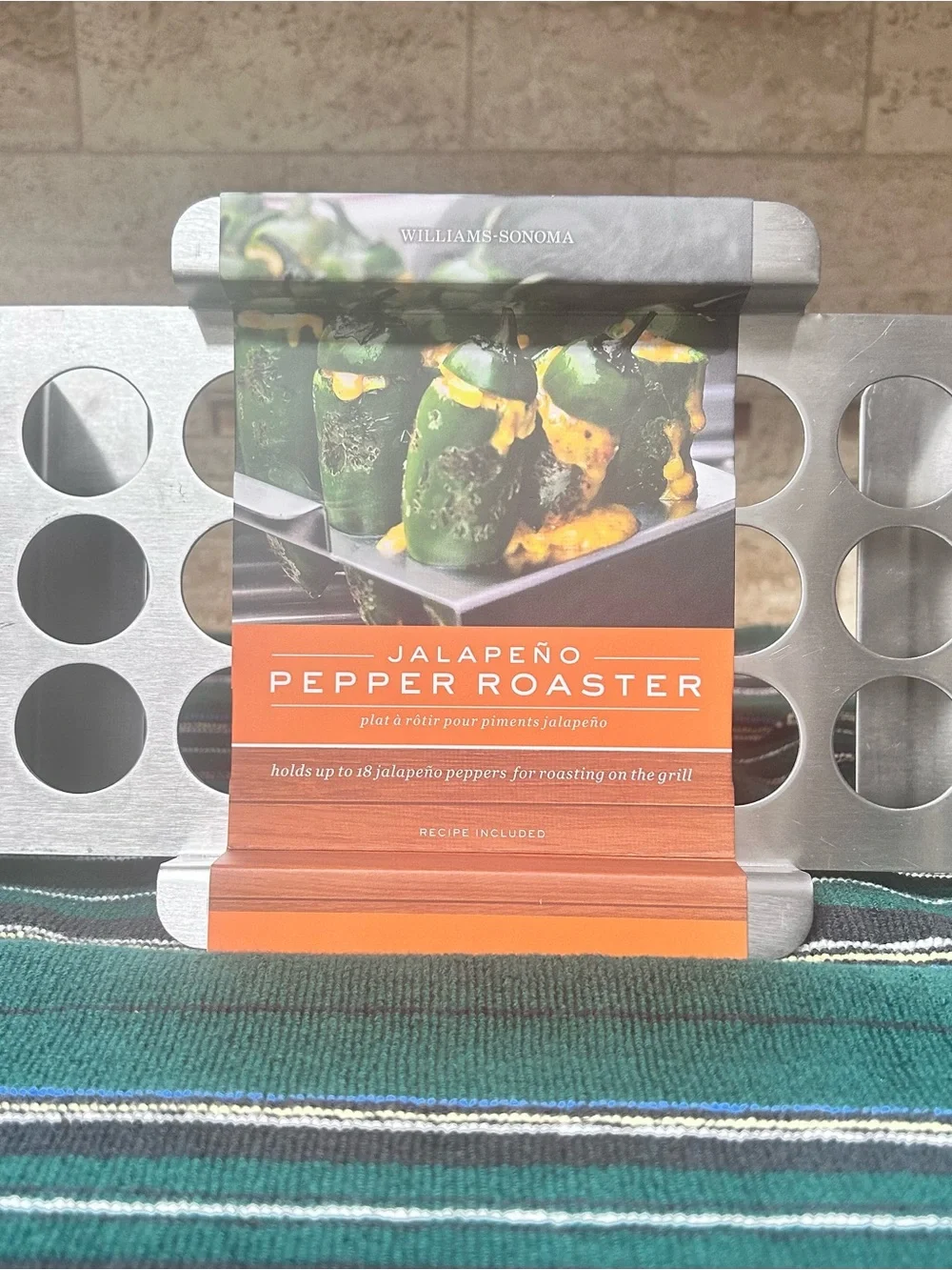 NWT Williams Sonoma Pepper Roaster Rack & Franklin Barbecue Spice Rub Set BBQ